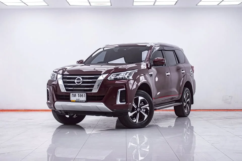 2022 Nissan Terra 3