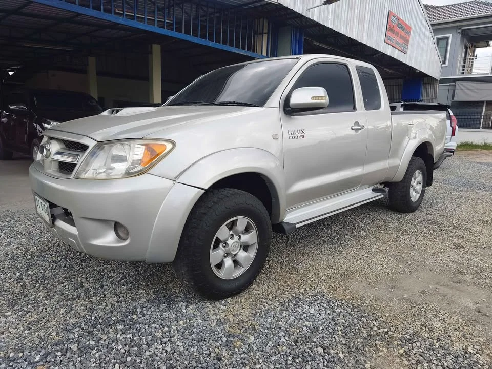 2007 Toyota Hilux VII 3
