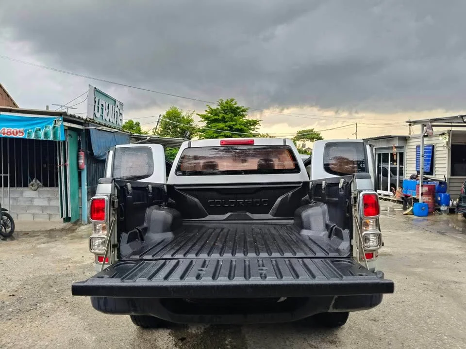 2013 Chevrolet Colorado II 3