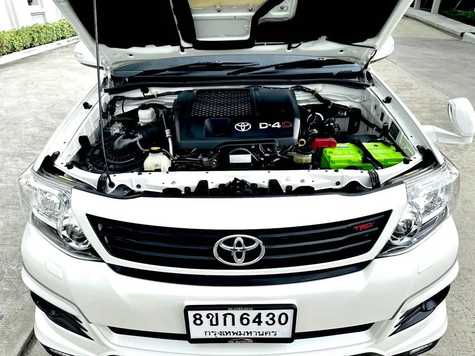 2014 Toyota Fortuner I 3