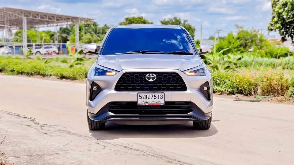 2024 Toyota Yaris Cross AC200 2