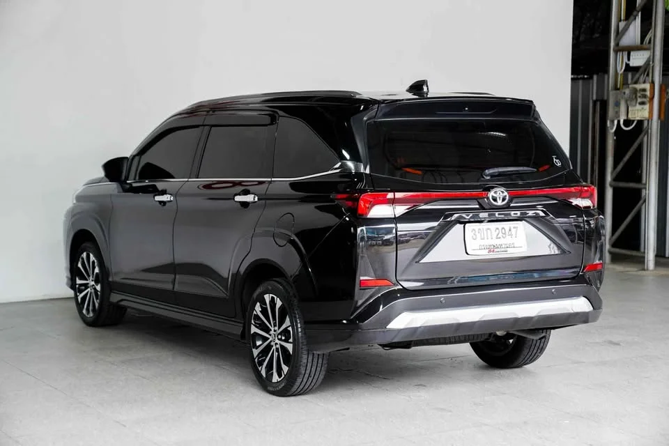 2022 Toyota Veloz III 2