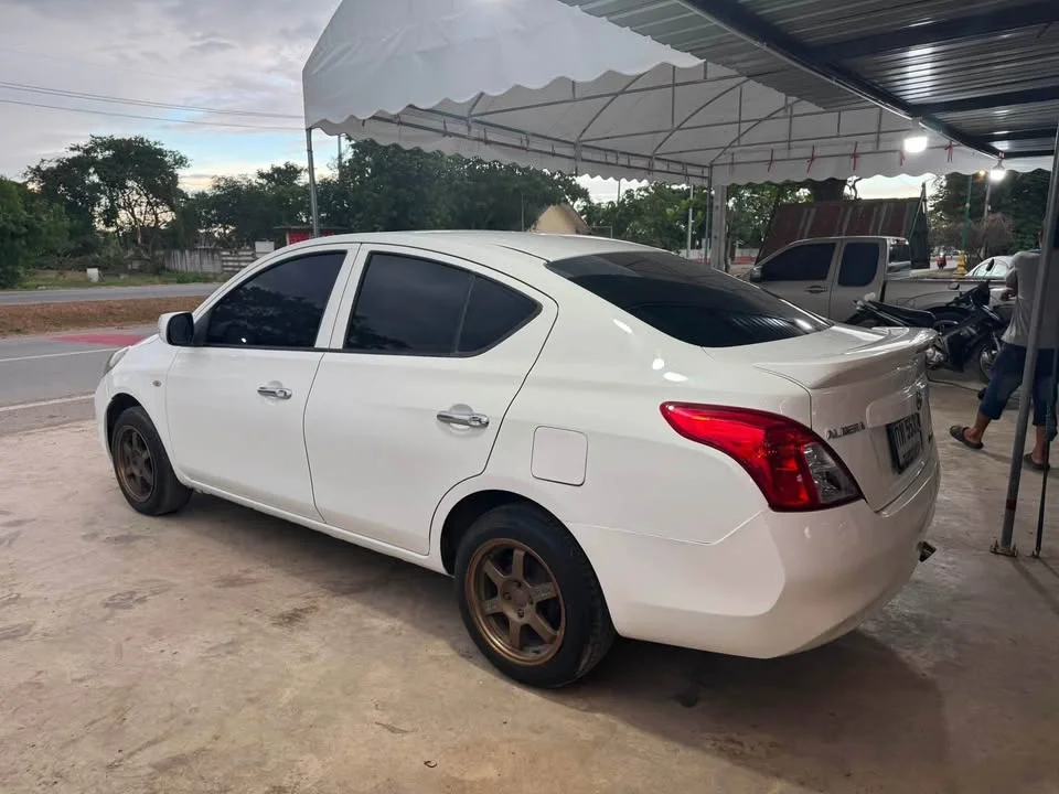 2011 Nissan Almera N17 3