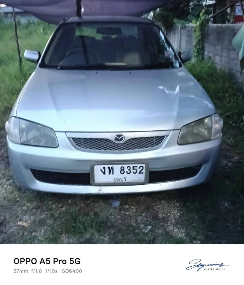 2000 Mazda 323 VIII 3