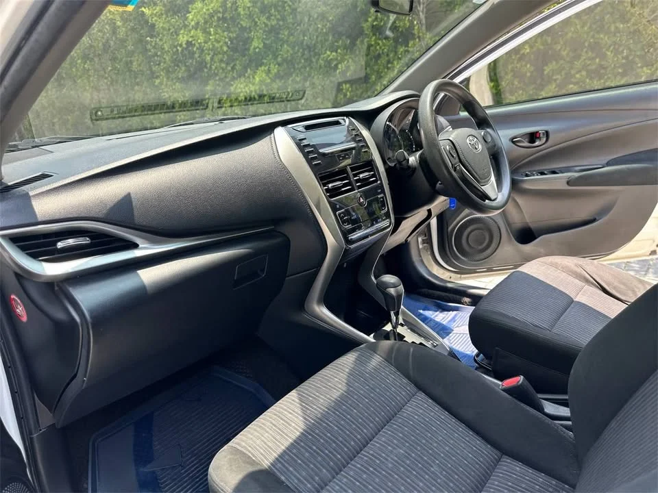 2018 Toyota Yaris ATIV III 3