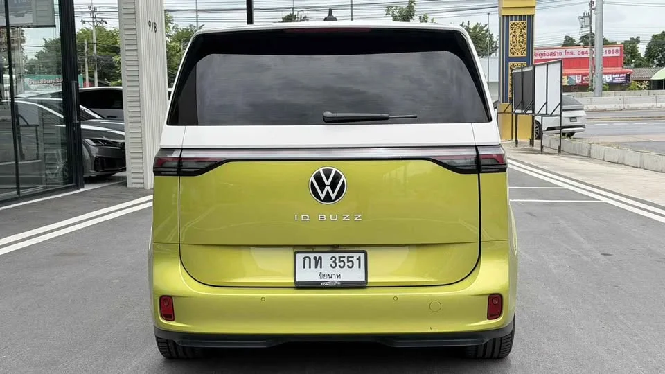 2023 Volkswagen ID. Buzz 3