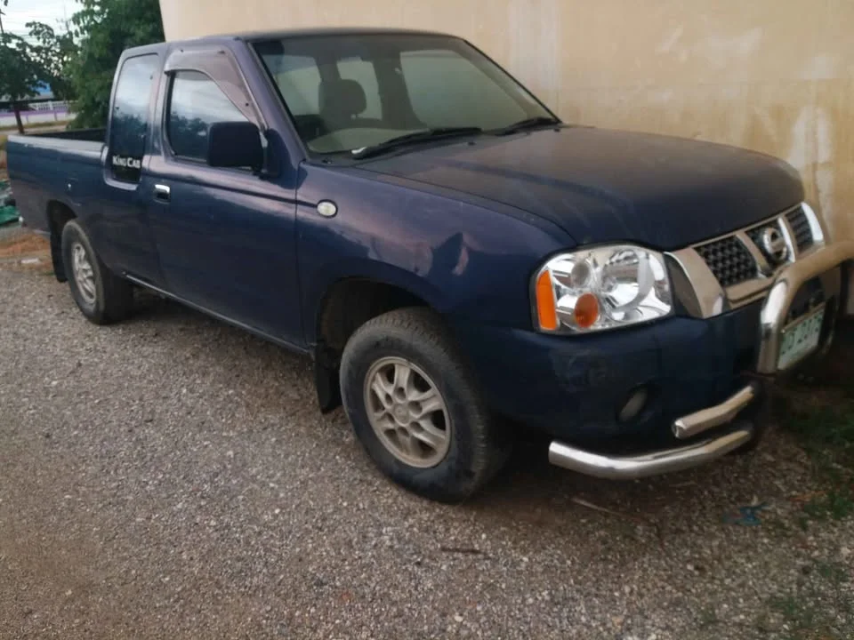 2007 Nissan Frontier I 2