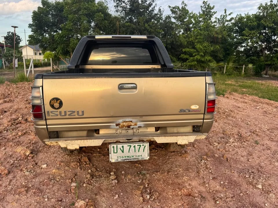 2002 Isuzu Faster Dragon Eyes III 2