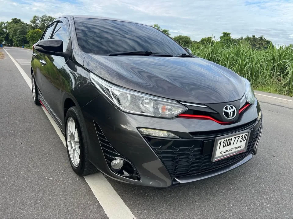2020 Toyota Yaris III 2