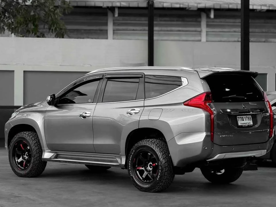 2018 Mitsubishi Pajero Sport III 3