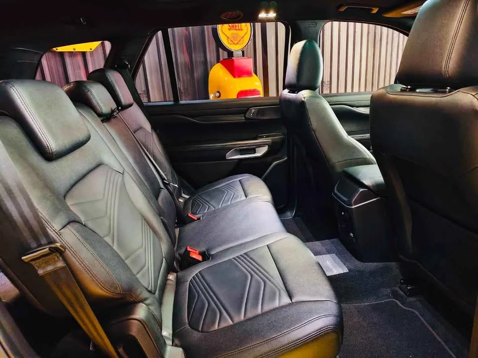2022 Ford Everest III 2
