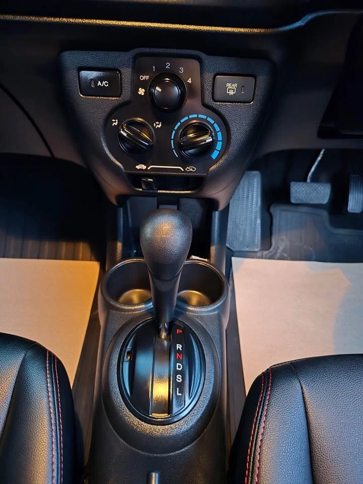 2017 Honda Mobilio II 3