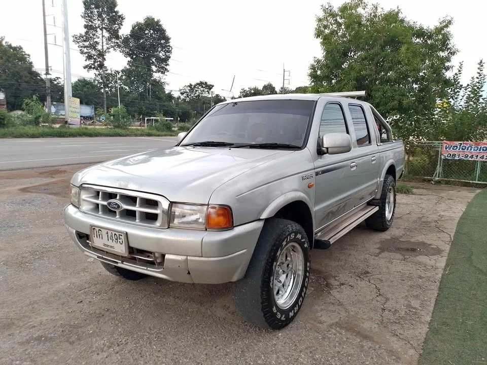 2002 Mazda 2500 Fighter V 3