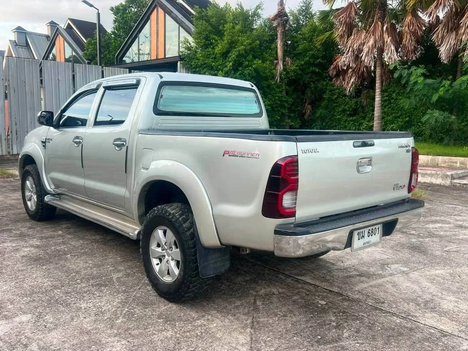 2010 Toyota Hilux VII 3