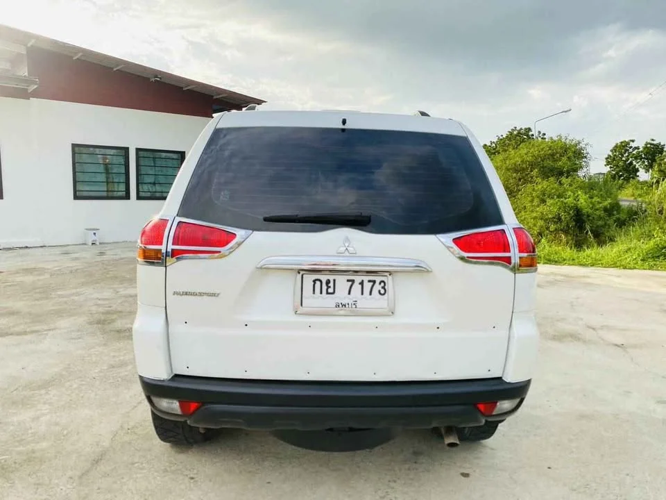 2012 Mitsubishi Pajero Sport II 3