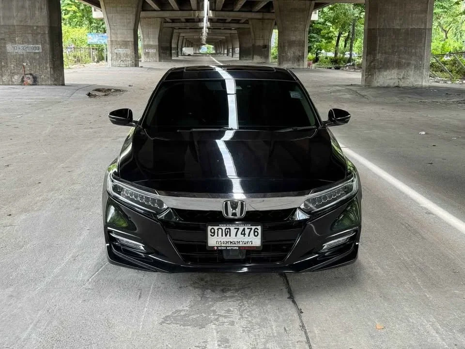 2019 Honda Accord X 3
