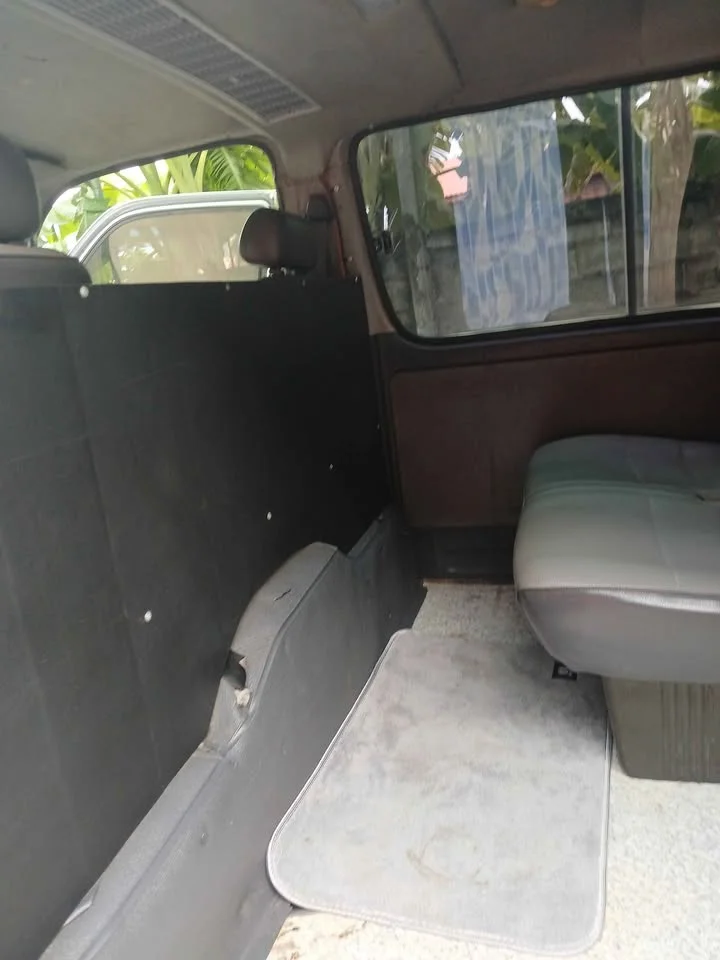 1997 Toyota Commuter IV (H100) 2