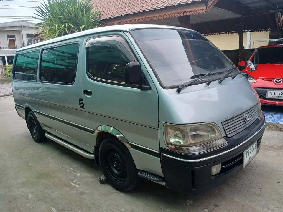 1997 Toyota Commuter IV (H100) 3