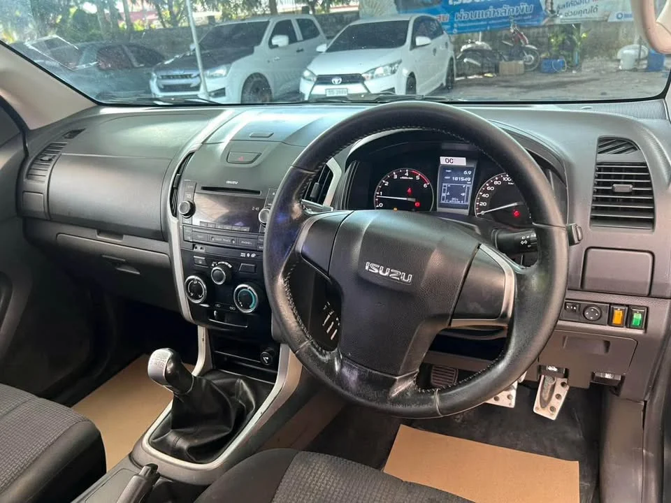 2013 Isuzu D-Max II (RT) 2
