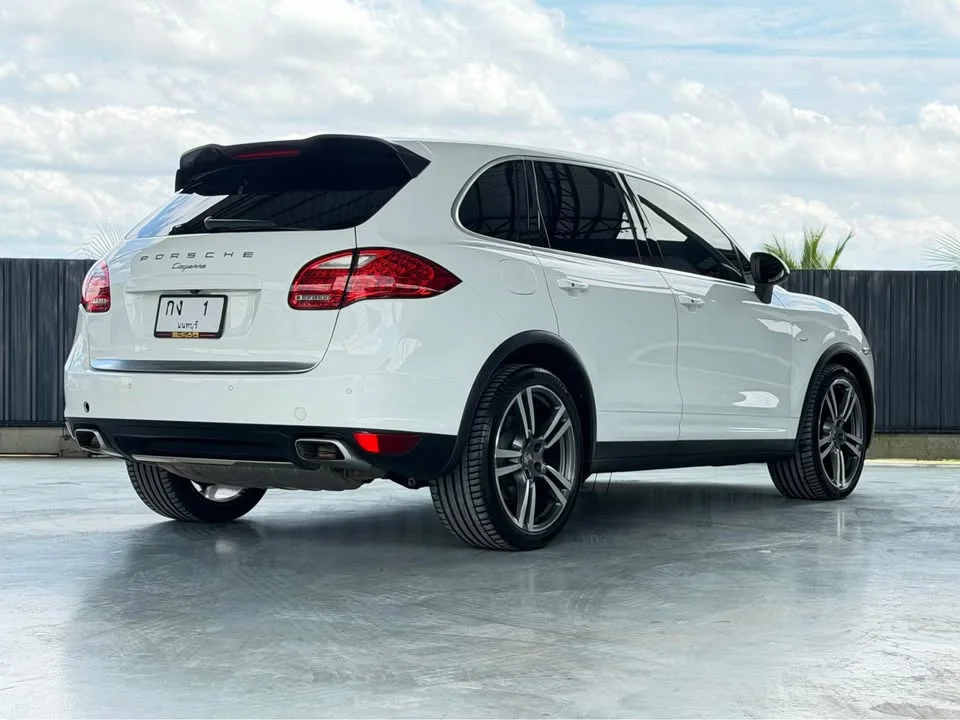 2012 Porsche Cayenne II 3