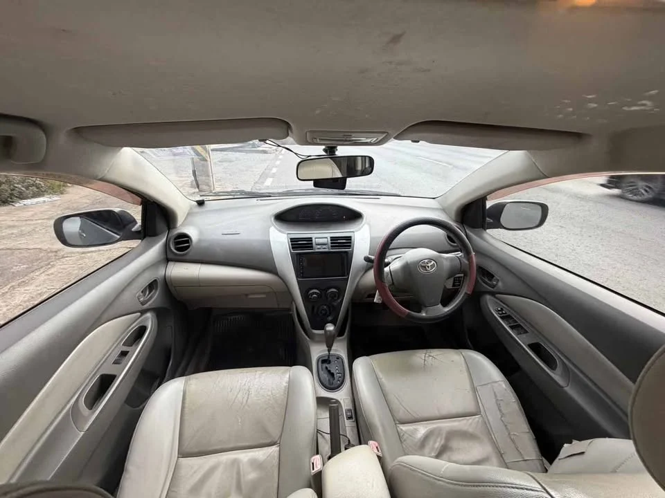 2010 Toyota Vios II 3