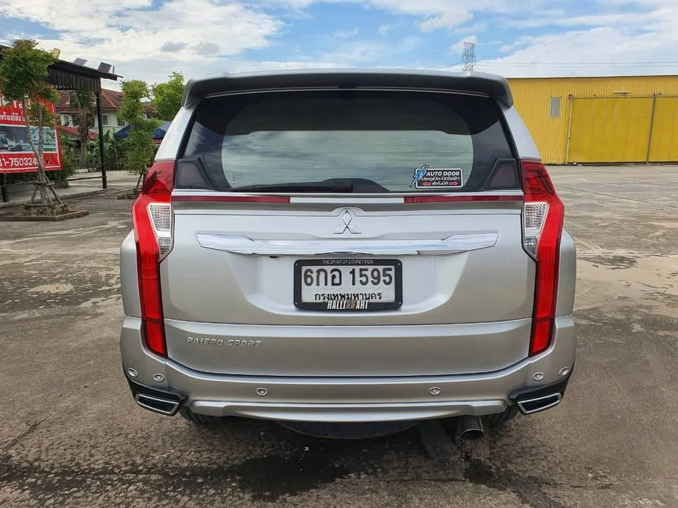 2018 Mitsubishi Pajero Sport III 3