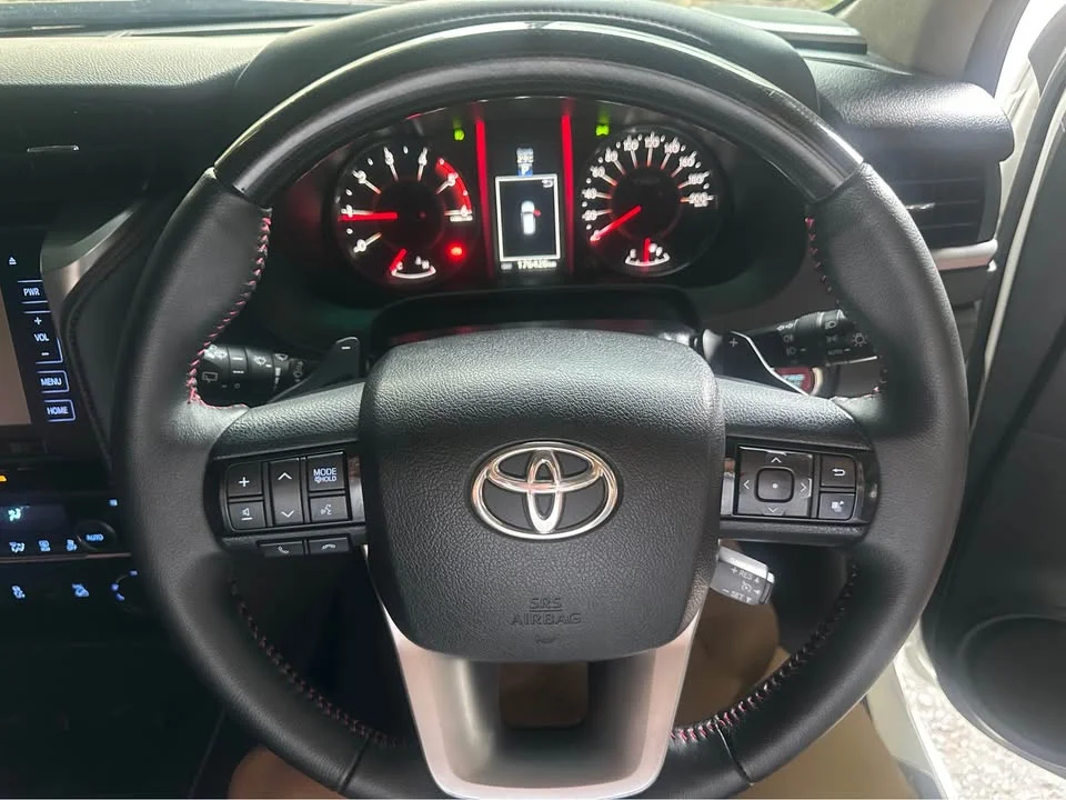 2016 Toyota Fortuner II 2