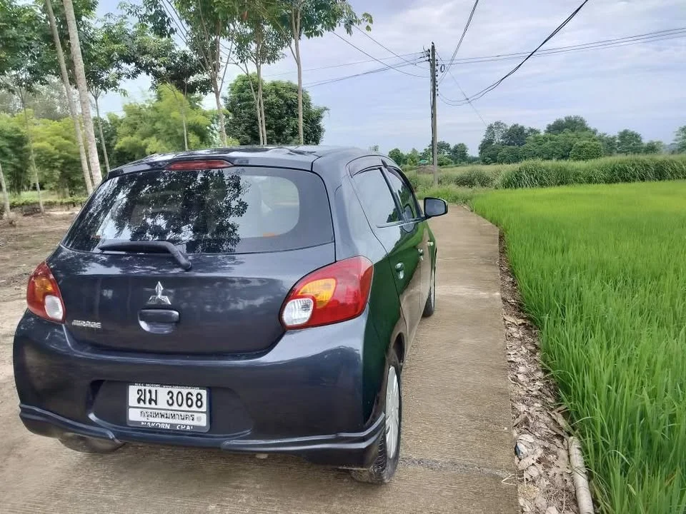 2012 Mitsubishi Mirage VI 3