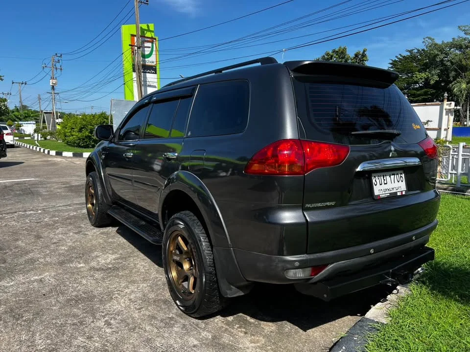 2013 Mitsubishi Pajero Sport II 3