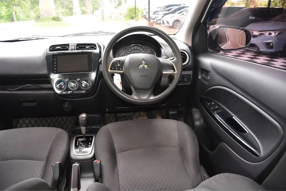 2019 Mitsubishi Mirage VI 2