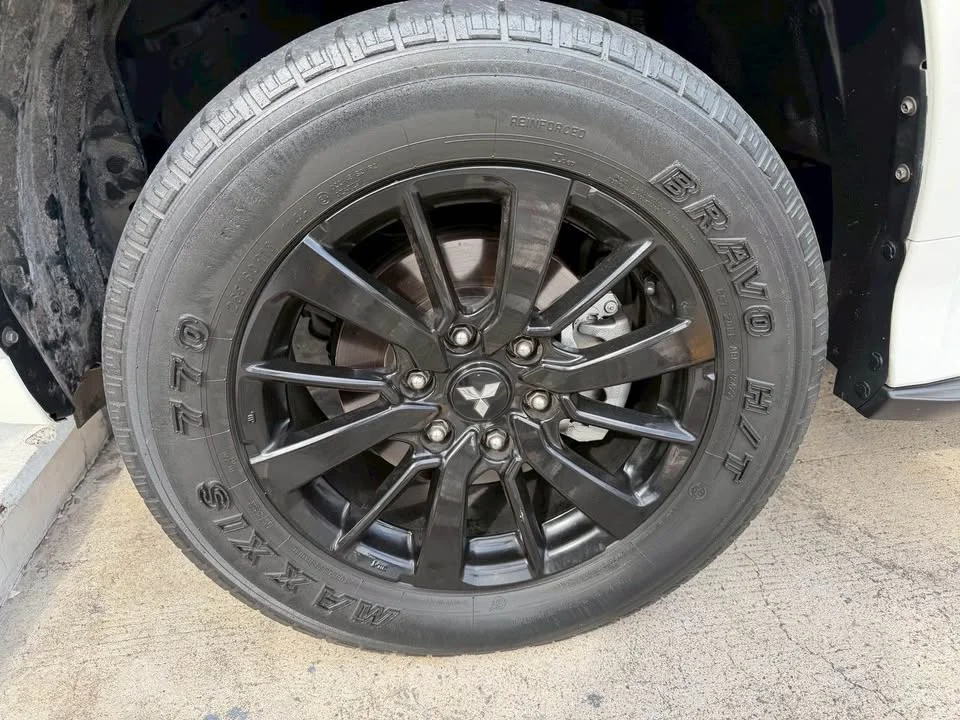 2019 Mitsubishi Pajero Sport III 3