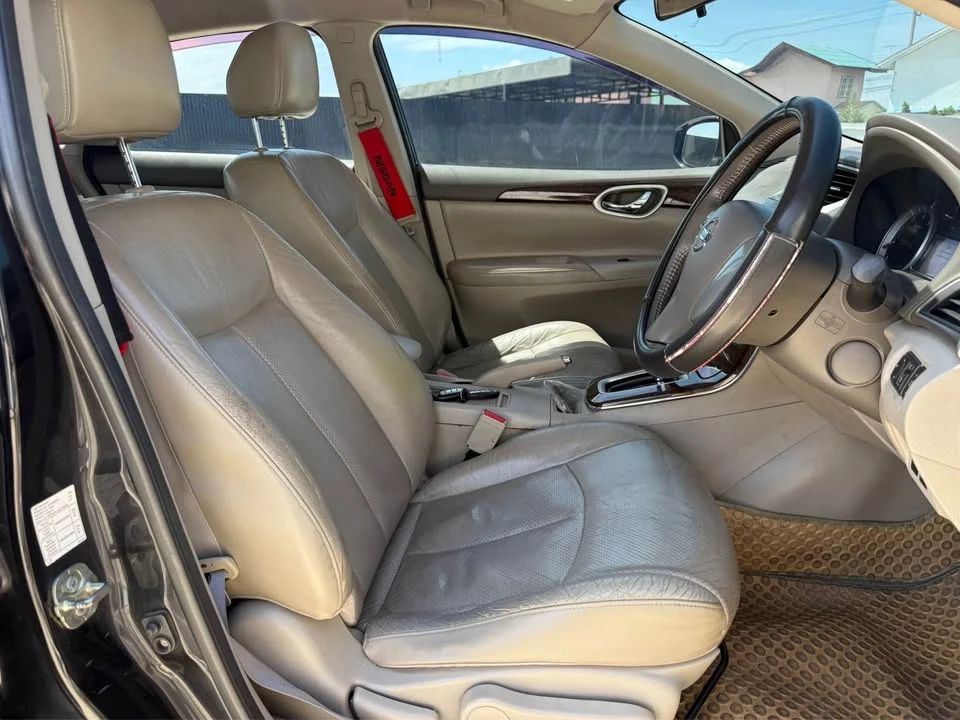 2013 Nissan Sylphy III (B17) 2