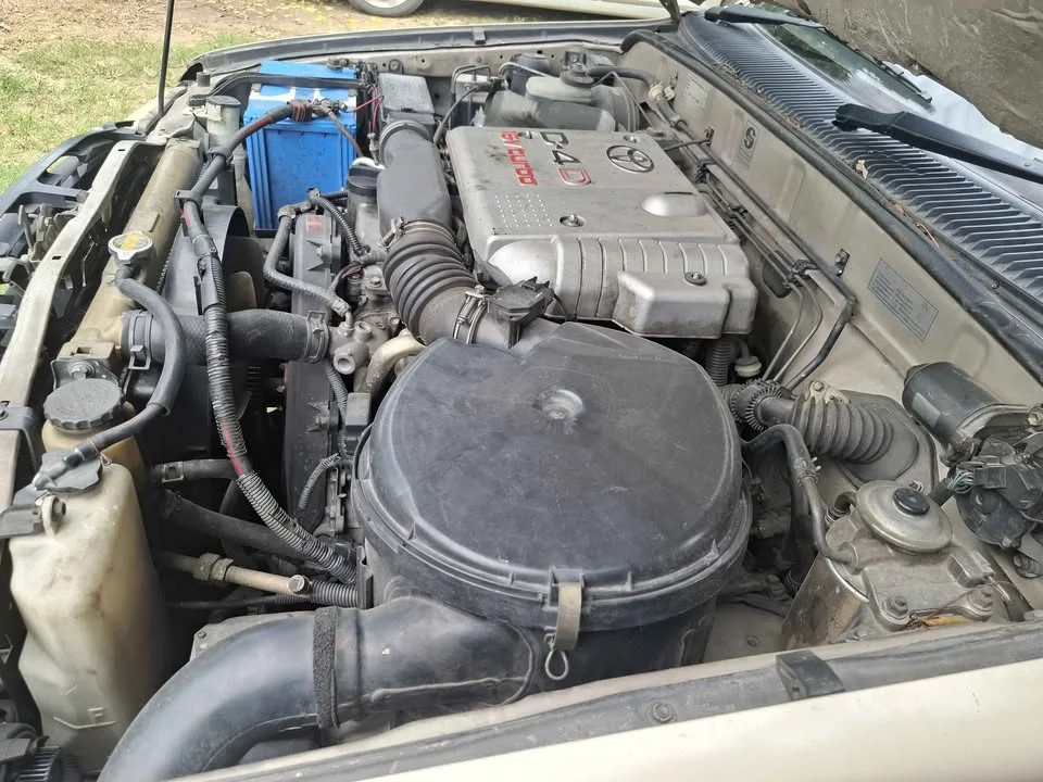 2002 Toyota Hilux Tiger VI 3