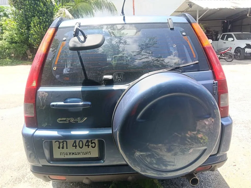 2002 Honda CR-V II 3