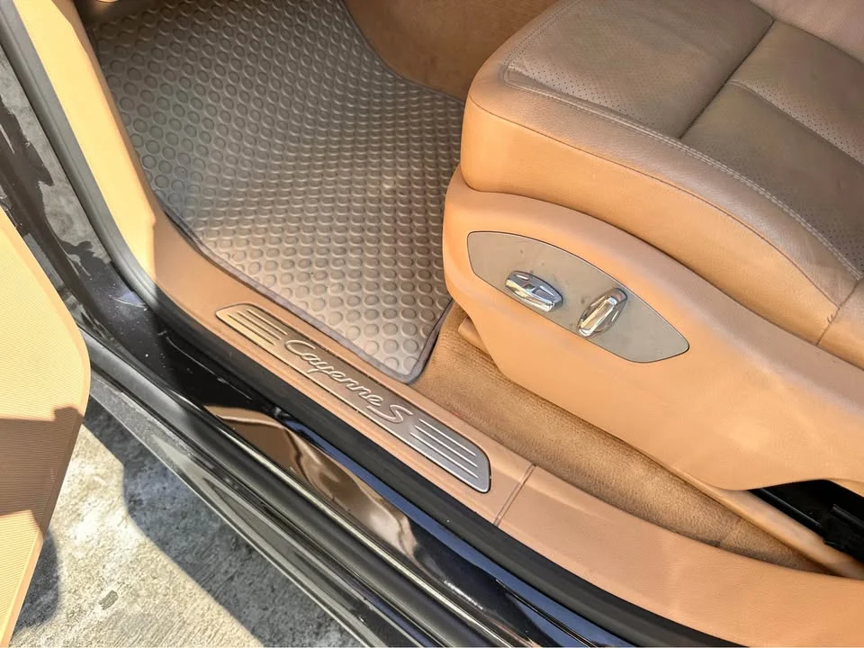 2013 Porsche Cayenne II 3
