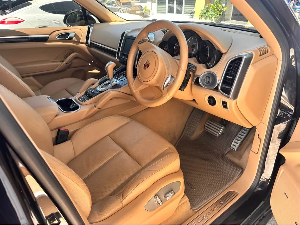 2013 Porsche Cayenne II 3