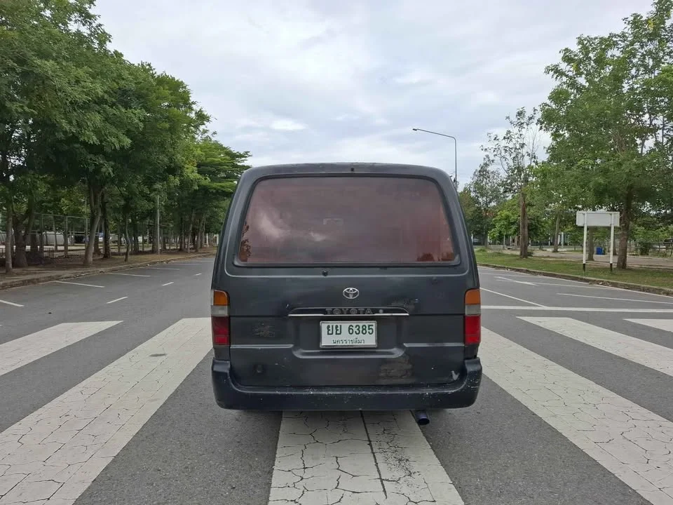 Toyota Commuter IV (H100) 2