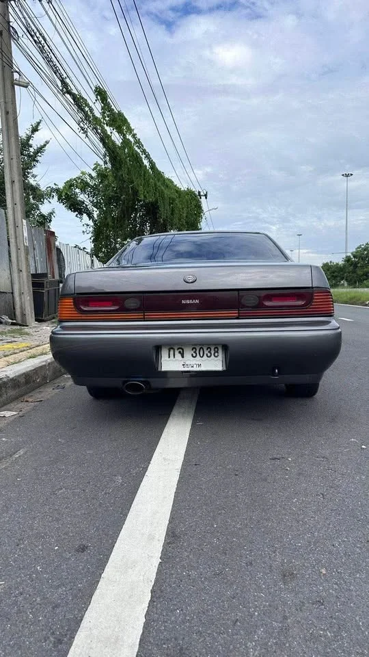1990 Nissan Cefiro I (A31) 2