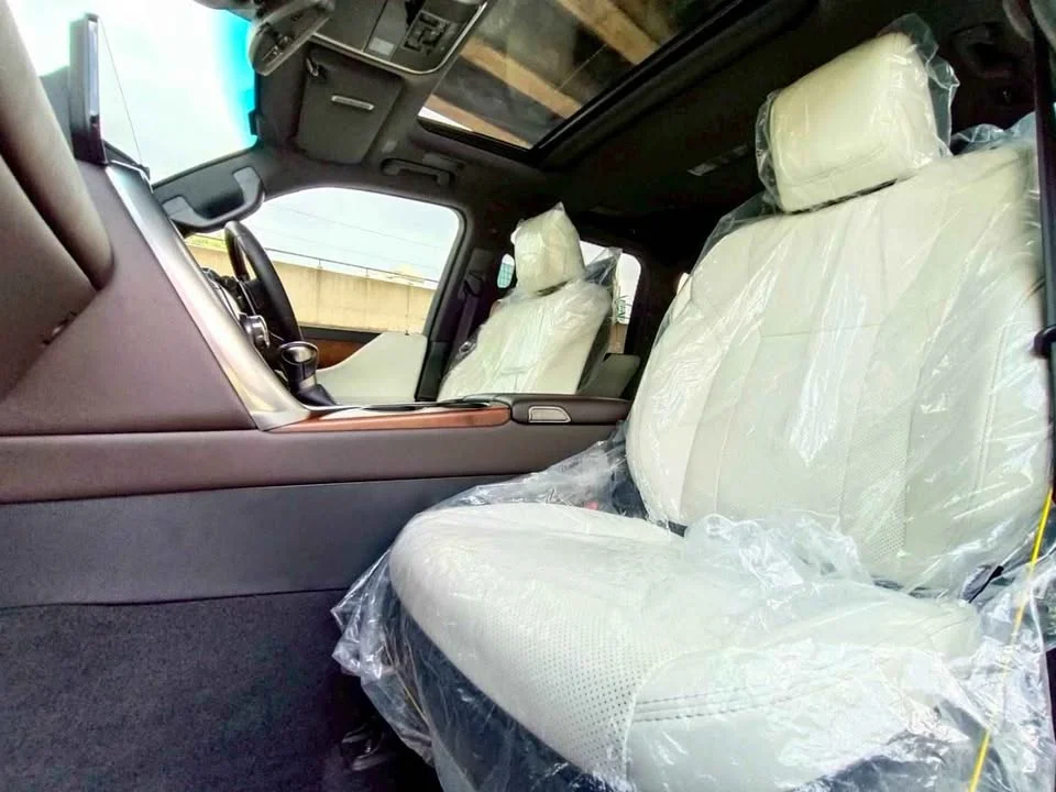 2025 Lexus LX IV 3