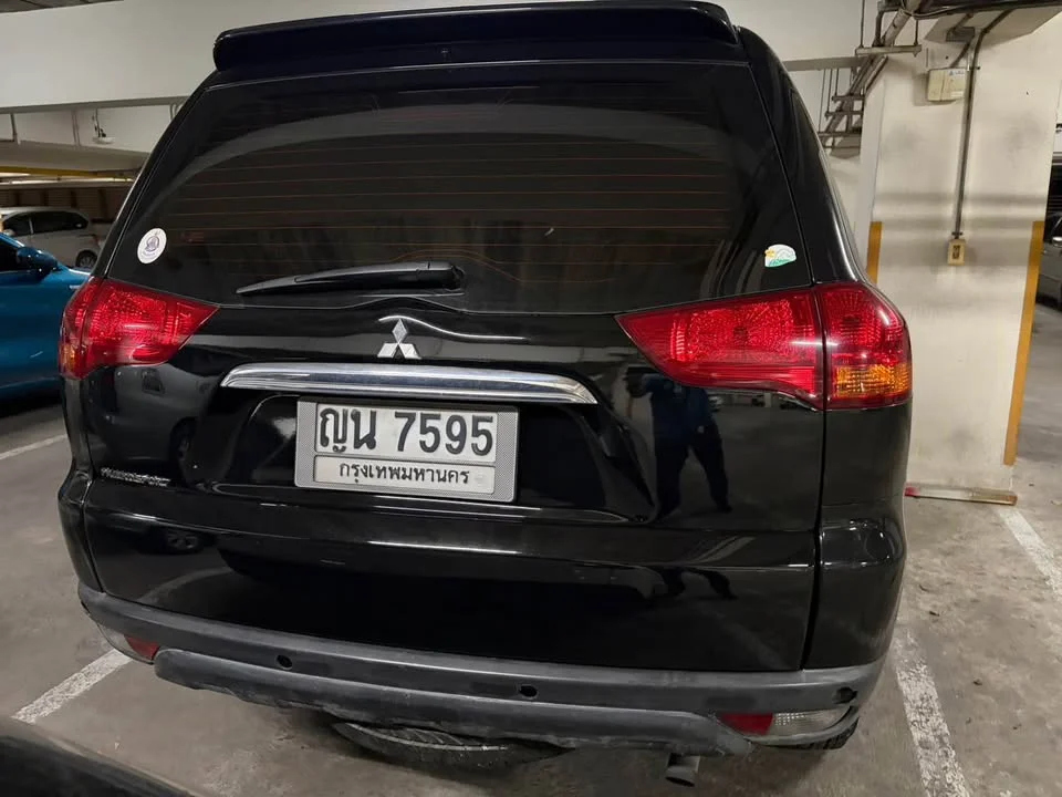 2012 Mitsubishi Pajero Sport II 2