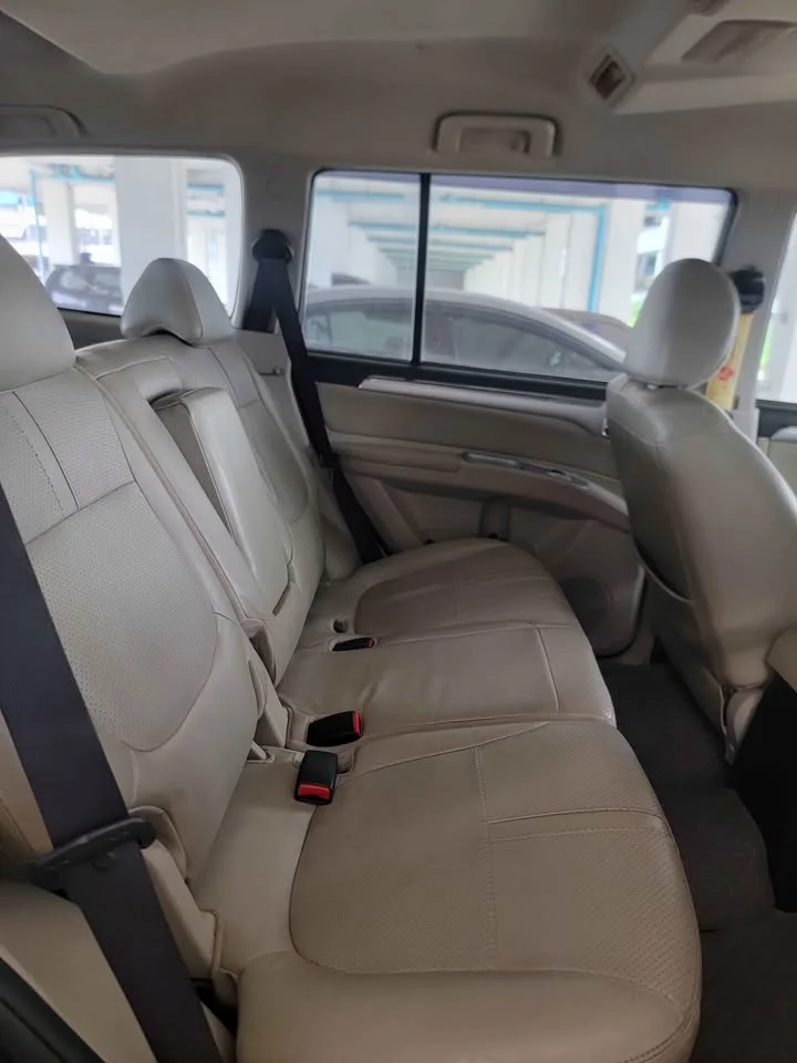 2012 Mitsubishi Pajero Sport II 2