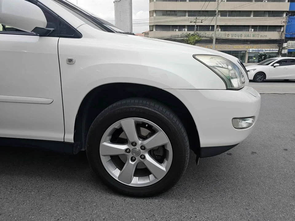 2006 Lexus RX II 3