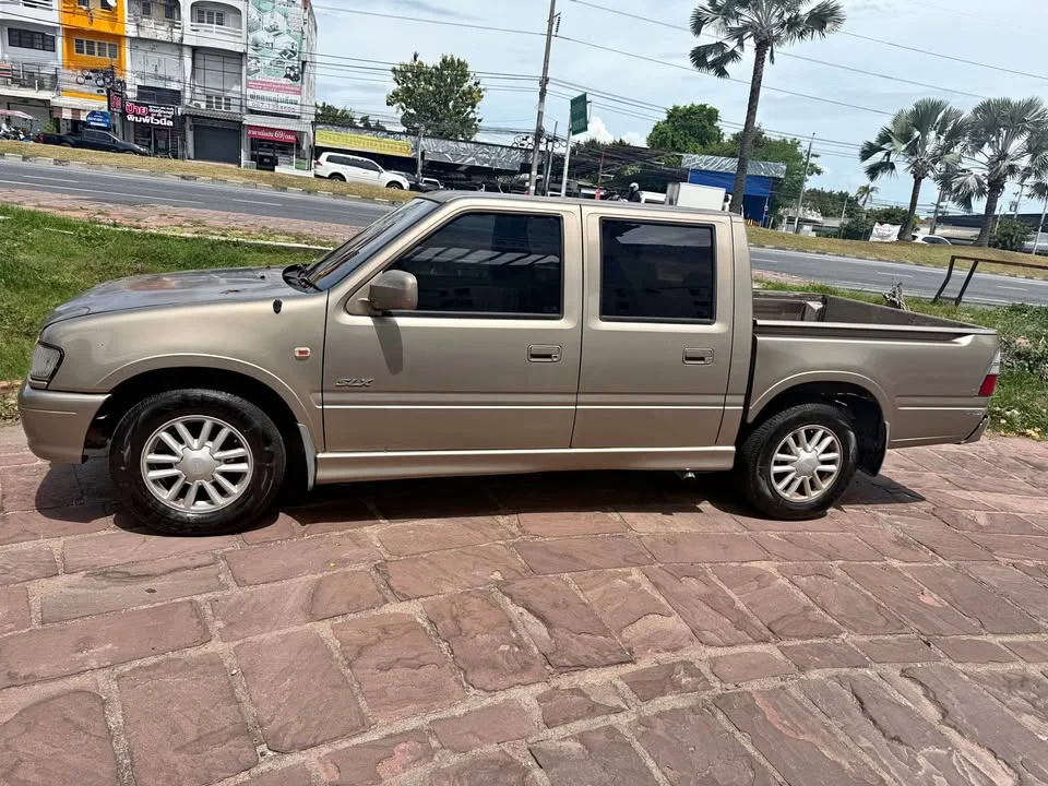2002 Isuzu Faster Dragon Eyes III 3