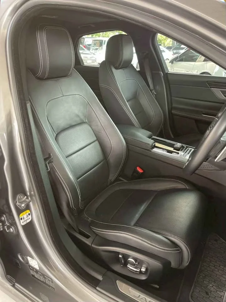 2017 Jaguar XF X260 2
