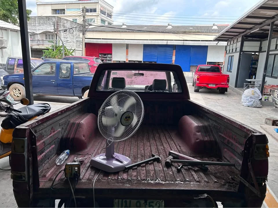 1992 Isuzu Faster Dragon Eyes III 2