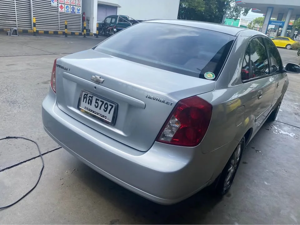 2011 Chevrolet Optra 3