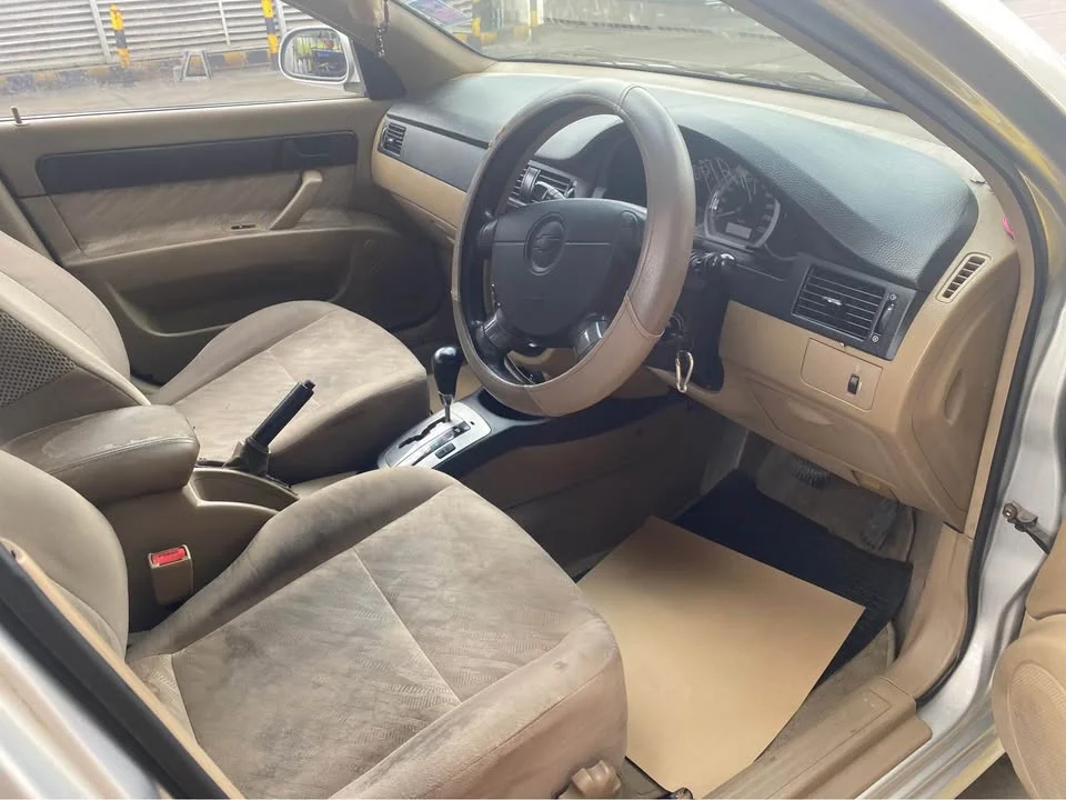 2011 Chevrolet Optra 2