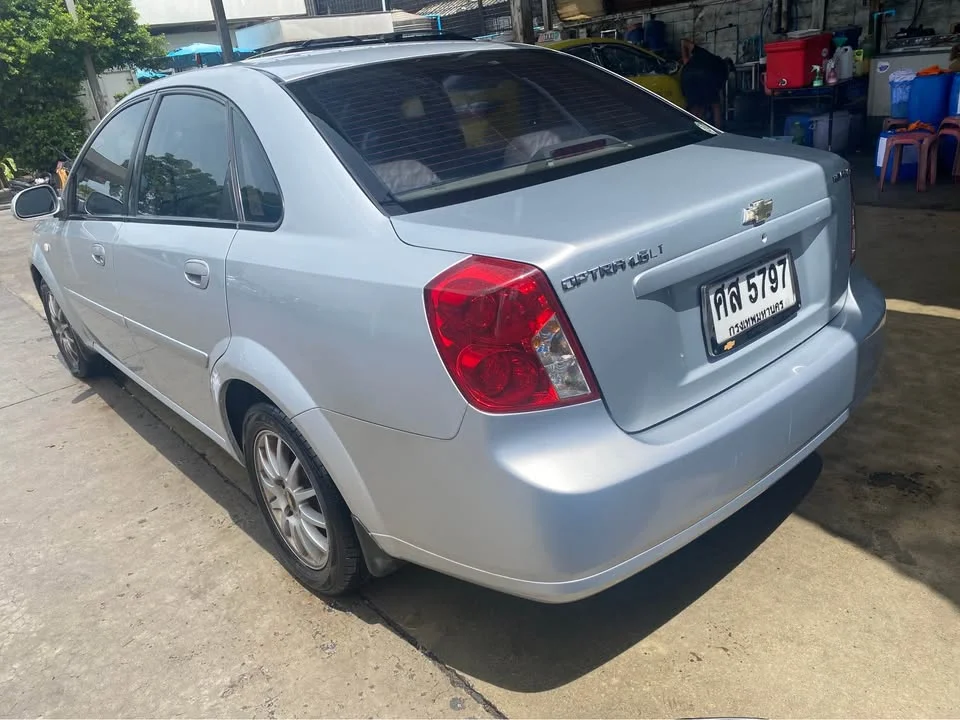 2011 Chevrolet Optra 2