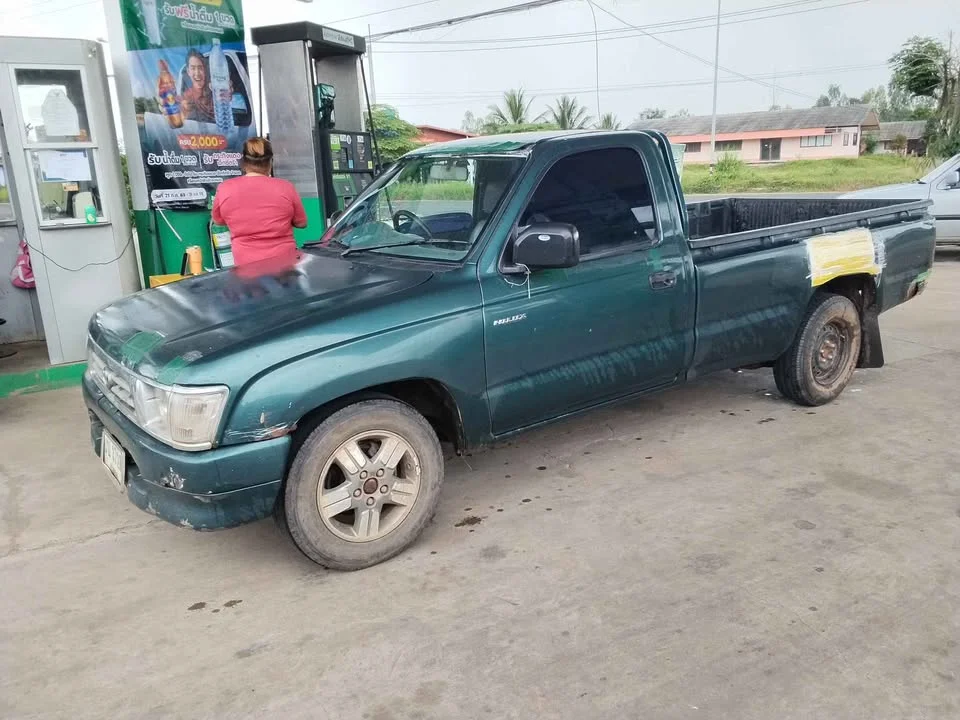 1992 Toyota Hilux Tiger VI 2
