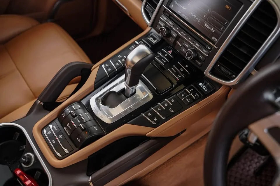 2012 Porsche Cayenne II 2